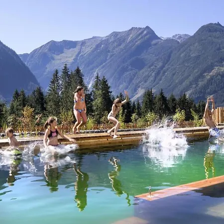 Nationalpark Schwarzes Hoerndl Сasa de vacaciones Neukirchen am Großvenediger